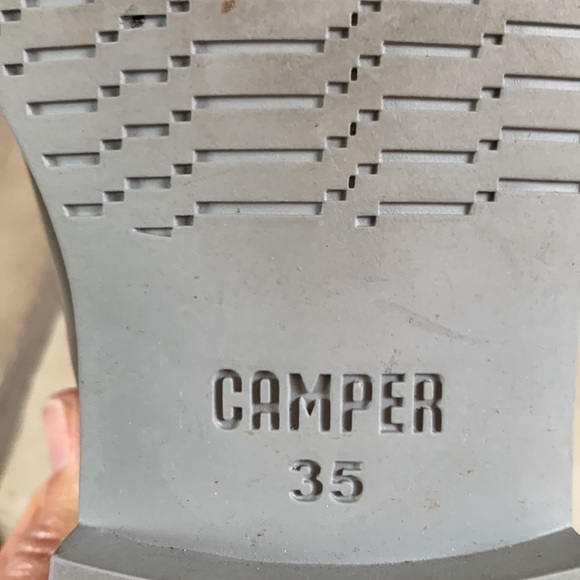 camper size 5 grey and silver shoes - Picture 7 of 7